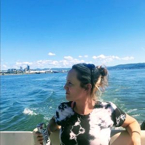 Meet your Posher, Amy